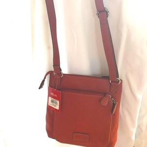 RELIC LEATHER CROSS BODY HANDBAG NWT